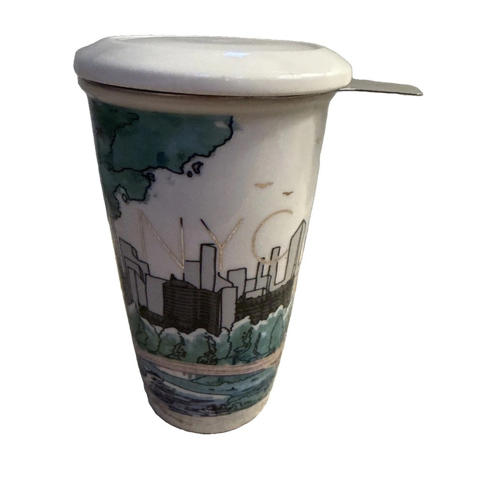Starbucks  NYC Central Park Skyline 12 OZ Ceramic Travel Tumbler 2017 Lid/Tea
